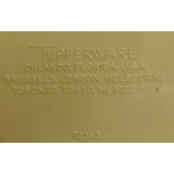 Tupperware Vintage‎ Deviled Egg Keeper Carrier Tray Lid Gold 723-3 722-3 665-3 - Picture 8 of 8